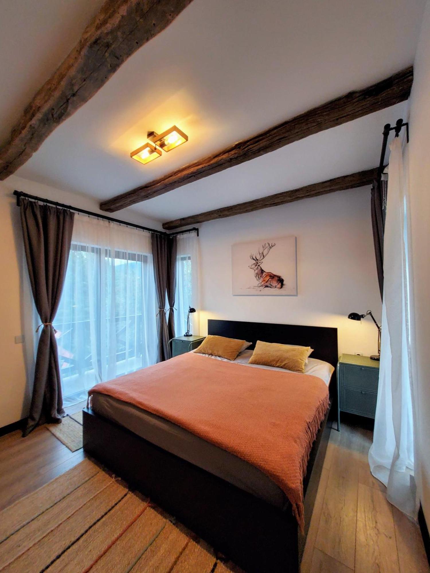 Casa Larisa Antonia Apartments Синая Экстерьер фото